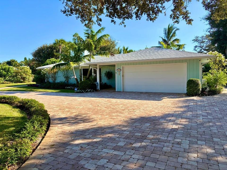 For Rent: $15,500 (3 beds, 2 baths, 1858 Square Feet)