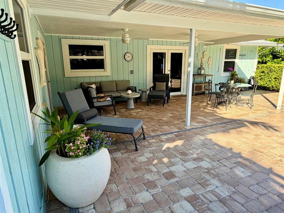 For Rent: $15,500 (3 beds, 2 baths, 1858 Square Feet)