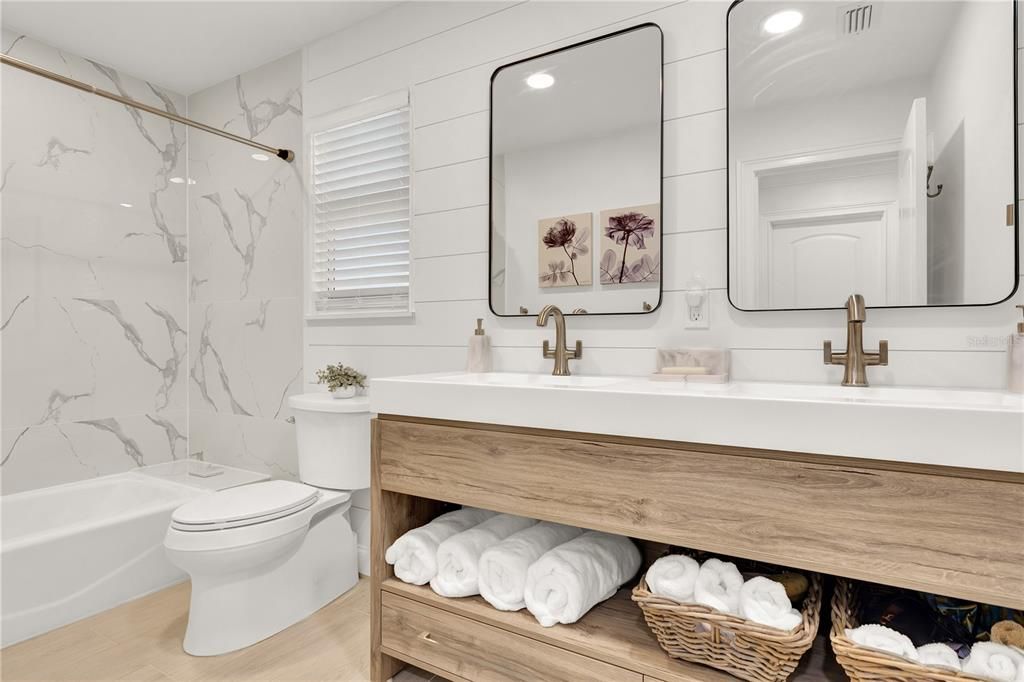 For Rent: $15,500 (3 beds, 2 baths, 1858 Square Feet)