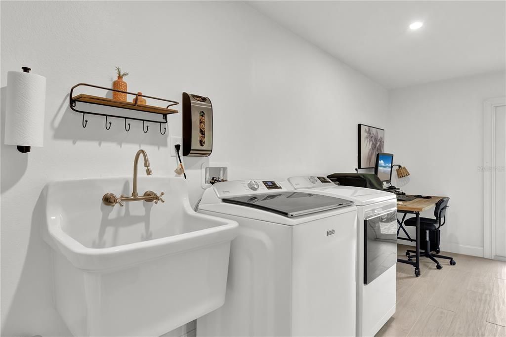 For Rent: $15,500 (3 beds, 2 baths, 1858 Square Feet)