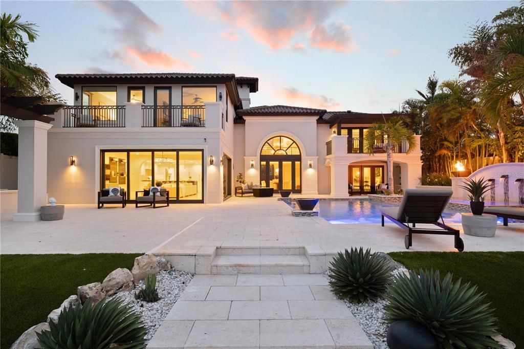 待售: $3,690,000 (4 贝兹, 3 浴室, 4390 平方英尺)