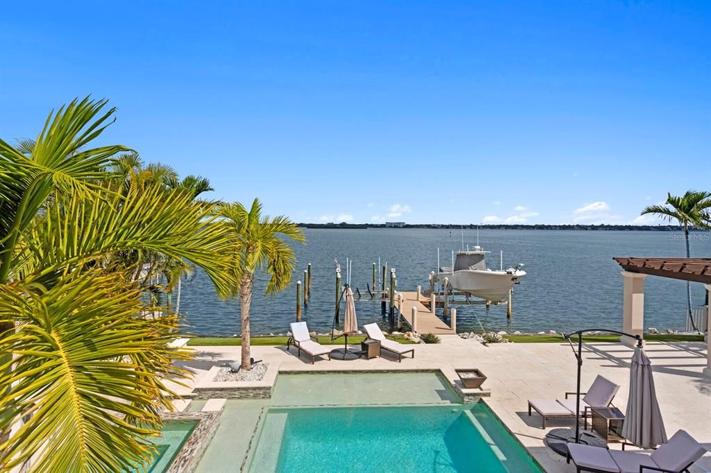 待售: $3,690,000 (4 贝兹, 3 浴室, 4390 平方英尺)