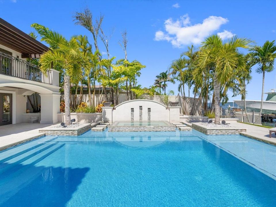 待售: $3,690,000 (4 贝兹, 3 浴室, 4390 平方英尺)