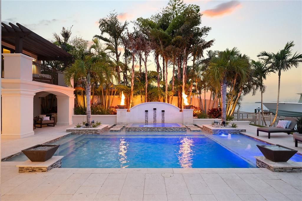 待售: $3,690,000 (4 贝兹, 3 浴室, 4390 平方英尺)