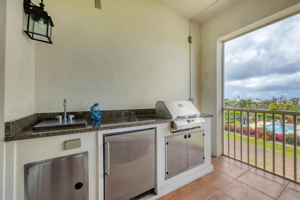 For Sale: $599,000 (2 beds, 2 baths, 1682 Square Feet)