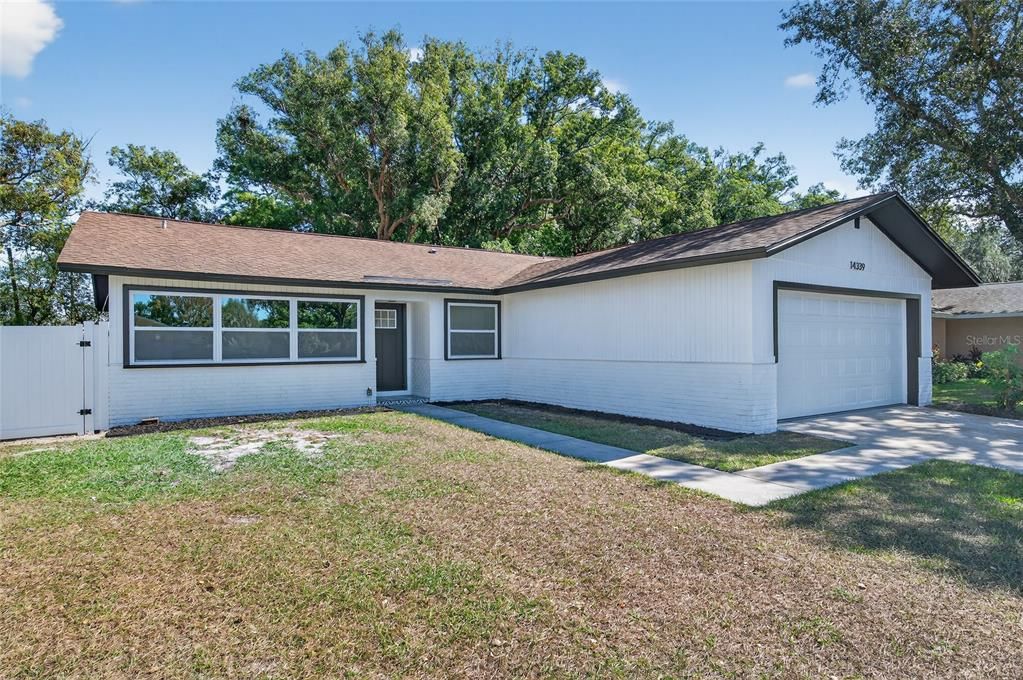 En Venta: $439,000 (4 camas, 2 baños, 1548 Pies cuadrados)