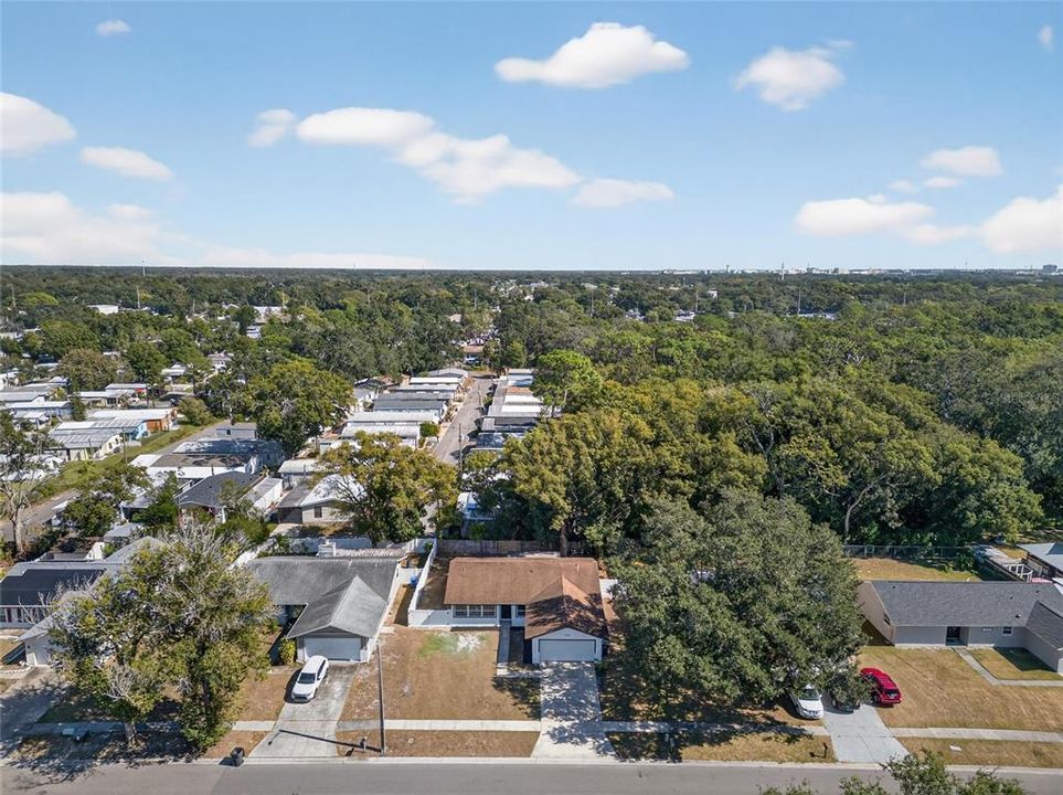 En Venta: $439,000 (4 camas, 2 baños, 1548 Pies cuadrados)