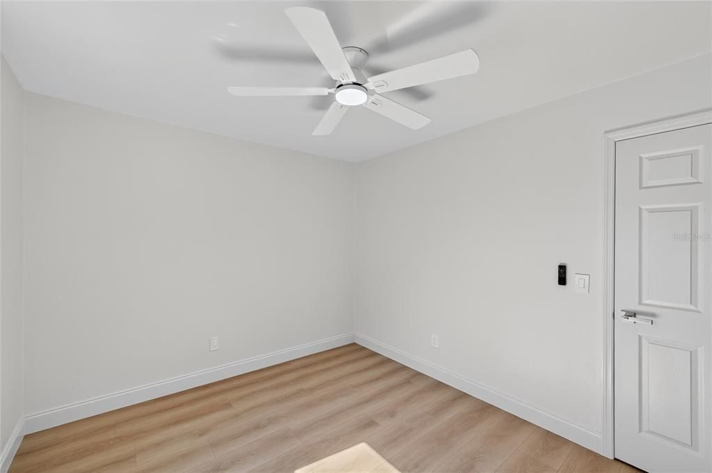 En Venta: $439,000 (4 camas, 2 baños, 1548 Pies cuadrados)