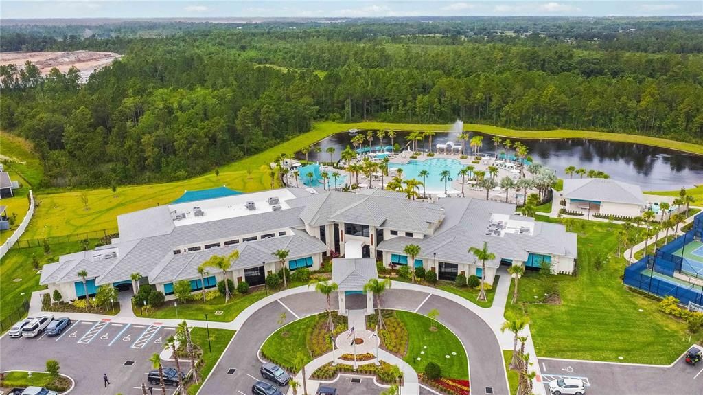 待售: $950,000 (3 贝兹, 3 浴室, 2828 平方英尺)