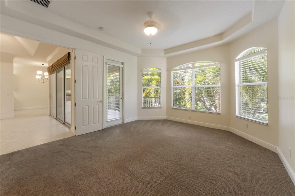 For Sale: $750,000 (2 beds, 2 baths, 1898 Square Feet)