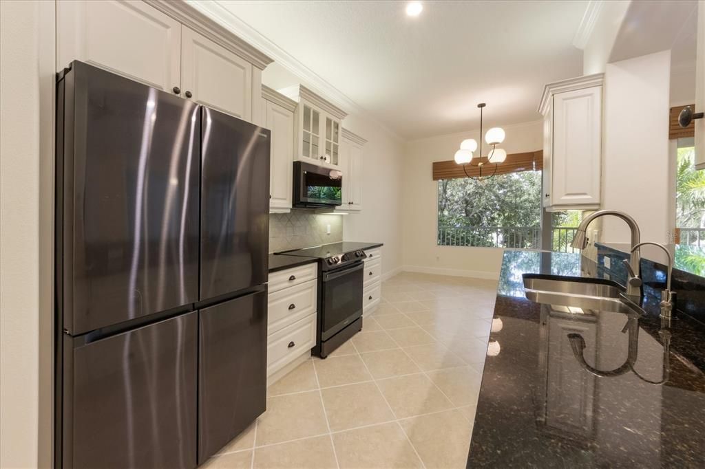 For Sale: $750,000 (2 beds, 2 baths, 1898 Square Feet)