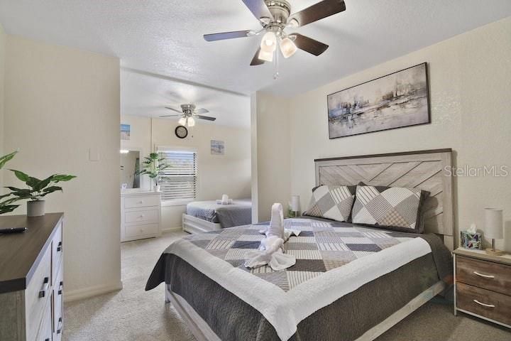 En Renta: $1,600 (2 camas, 1 baños, 740 Pies cuadrados)