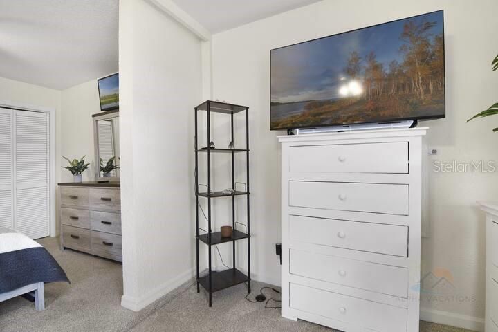 En Renta: $1,600 (2 camas, 1 baños, 740 Pies cuadrados)