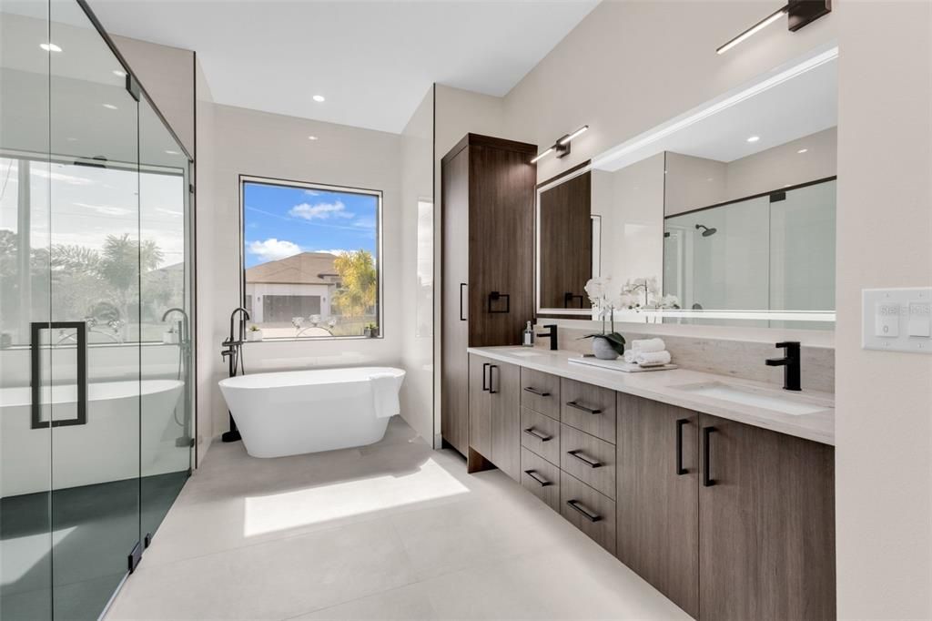 待售: $799,900 (3 贝兹, 3 浴室, 2327 平方英尺)