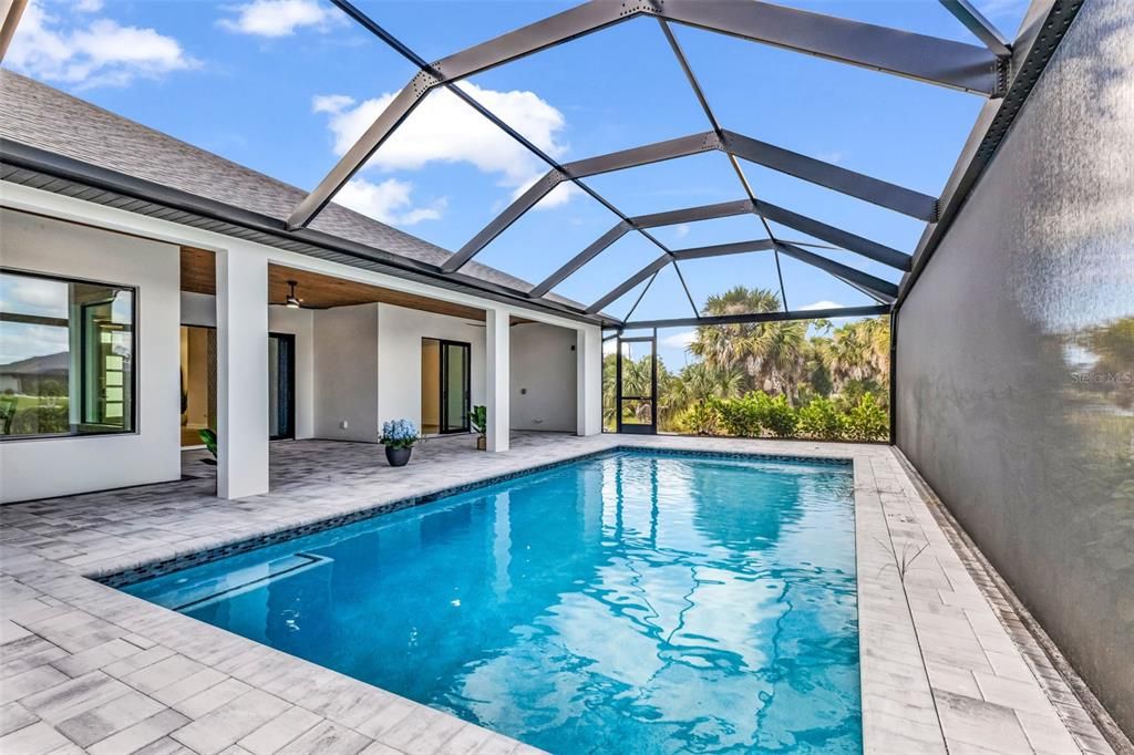 待售: $799,900 (3 贝兹, 3 浴室, 2327 平方英尺)