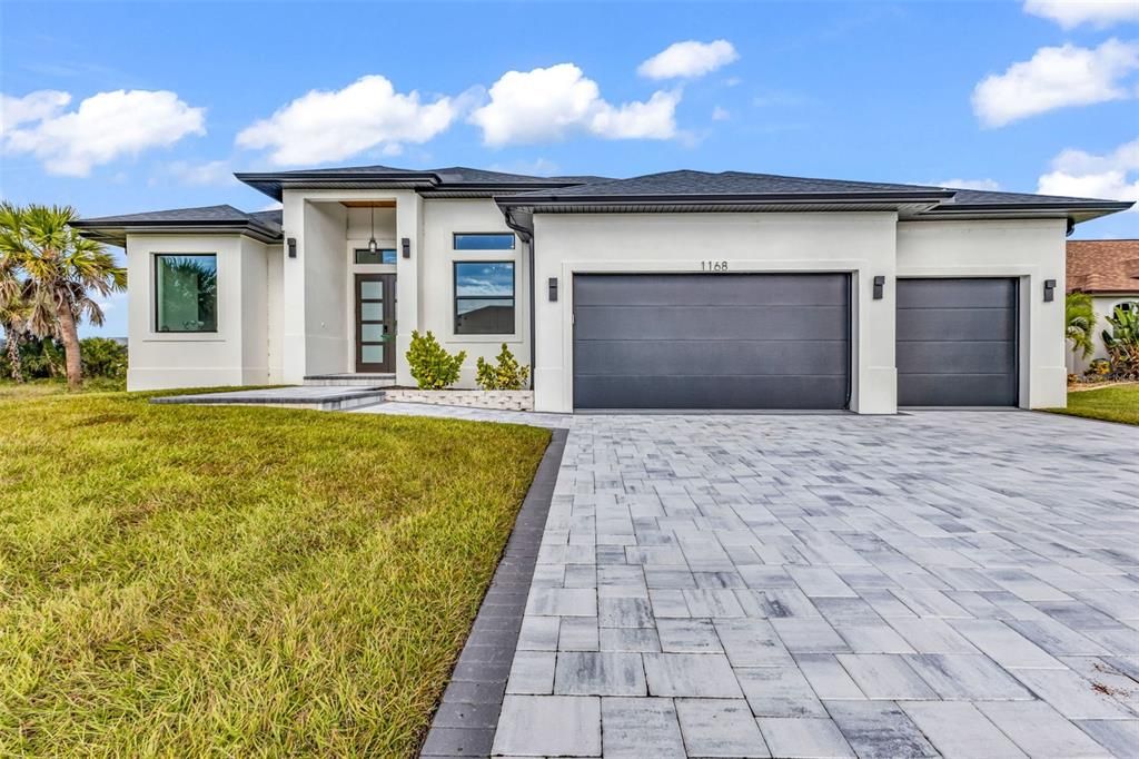 待售: $799,900 (3 贝兹, 3 浴室, 2327 平方英尺)