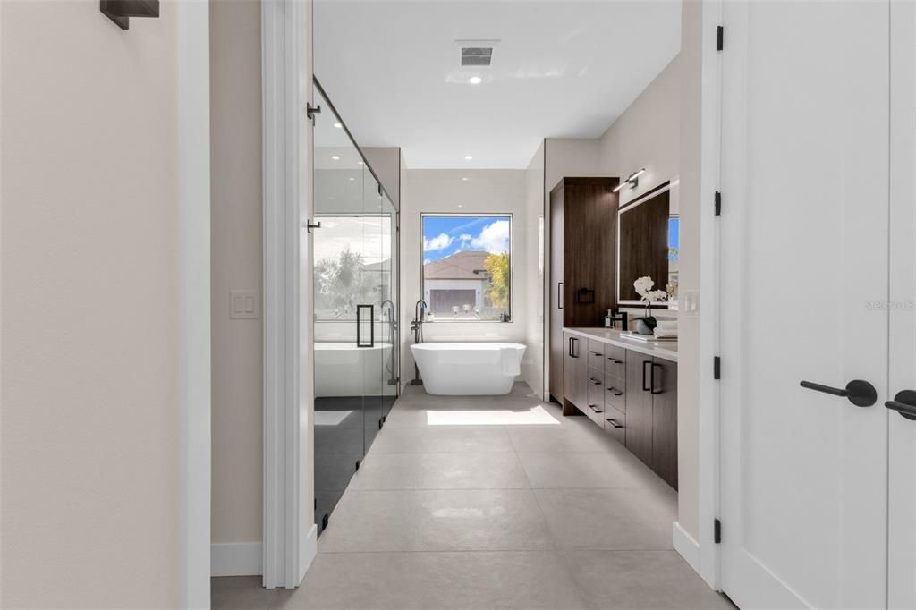 待售: $799,900 (3 贝兹, 3 浴室, 2327 平方英尺)