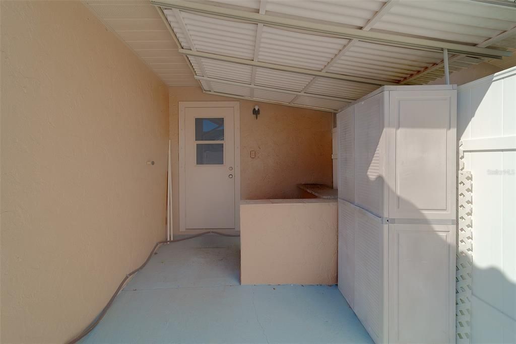 Active With Contract: $515,000 (3 beds, 2 baths, 1834 Square Feet)