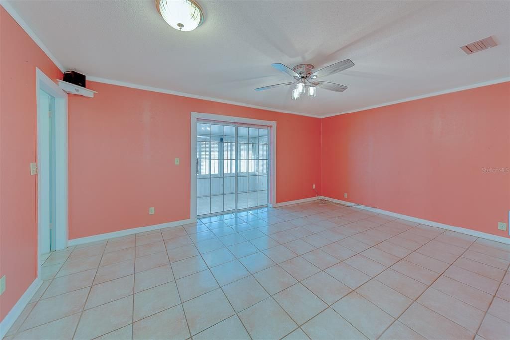 Active With Contract: $515,000 (3 beds, 2 baths, 1834 Square Feet)