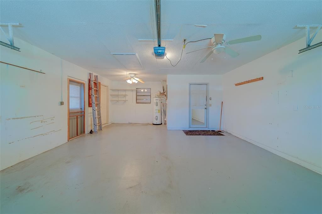 Active With Contract: $515,000 (3 beds, 2 baths, 1834 Square Feet)