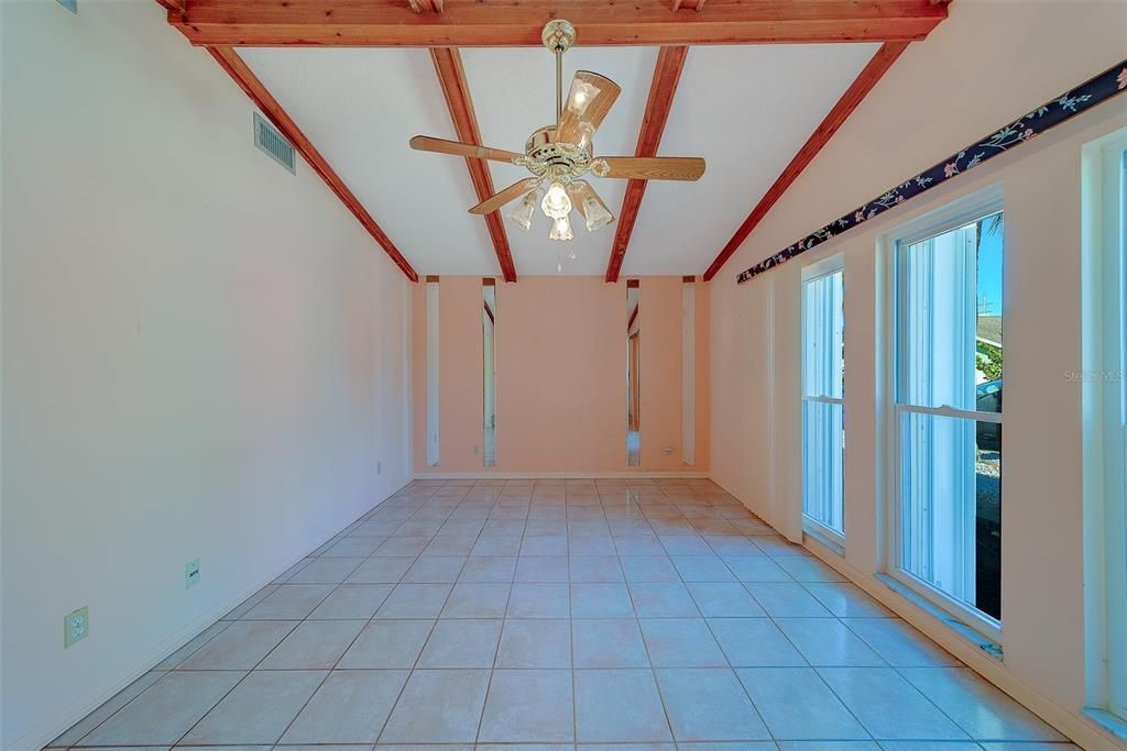 Active With Contract: $515,000 (3 beds, 2 baths, 1834 Square Feet)