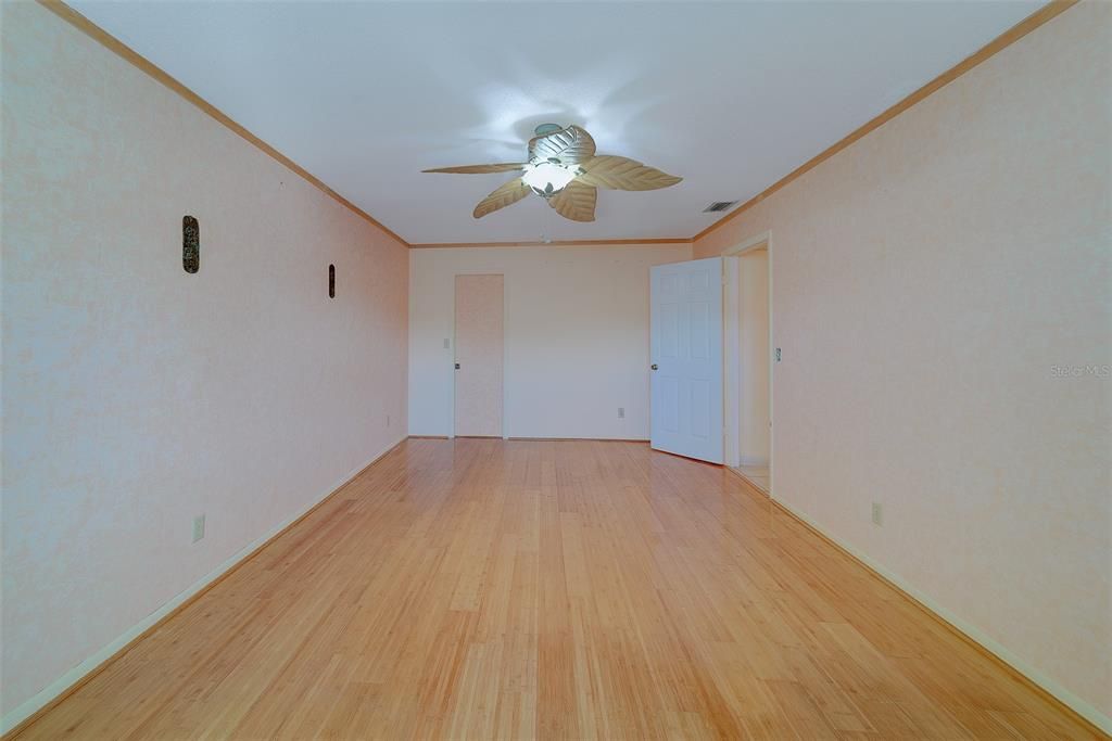 Active With Contract: $515,000 (3 beds, 2 baths, 1834 Square Feet)