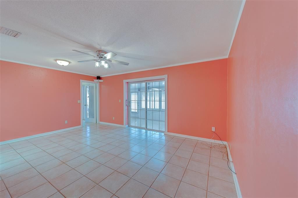 Active With Contract: $515,000 (3 beds, 2 baths, 1834 Square Feet)