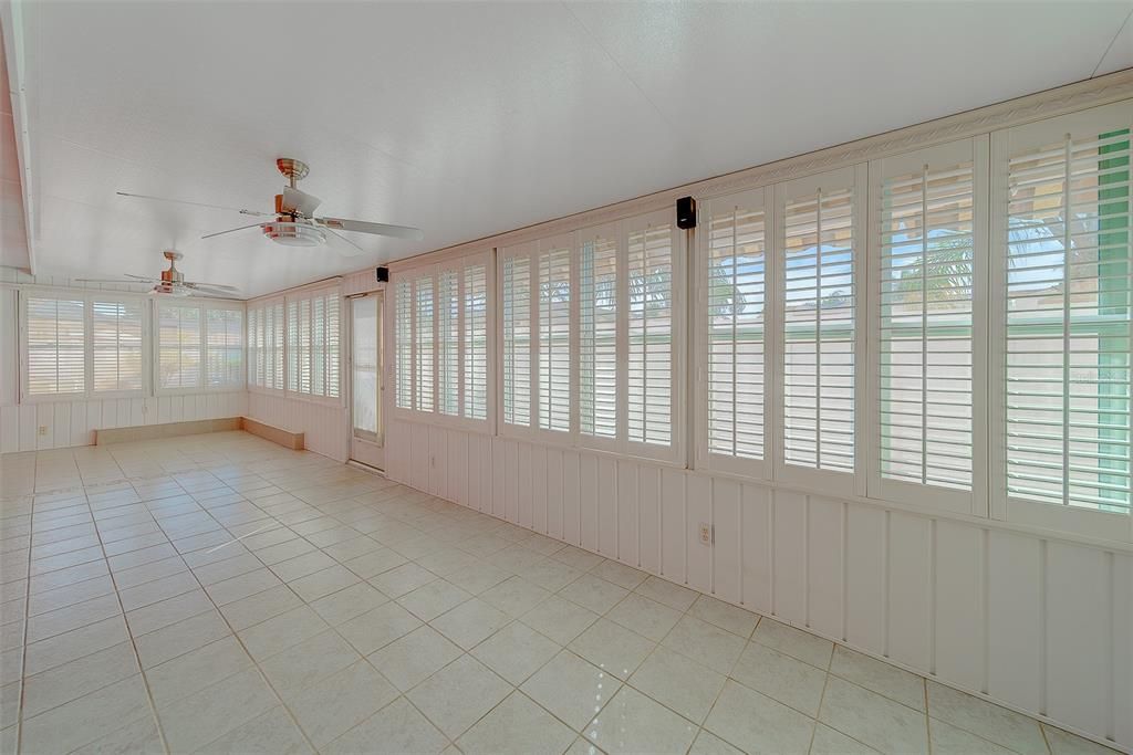 Active With Contract: $515,000 (3 beds, 2 baths, 1834 Square Feet)