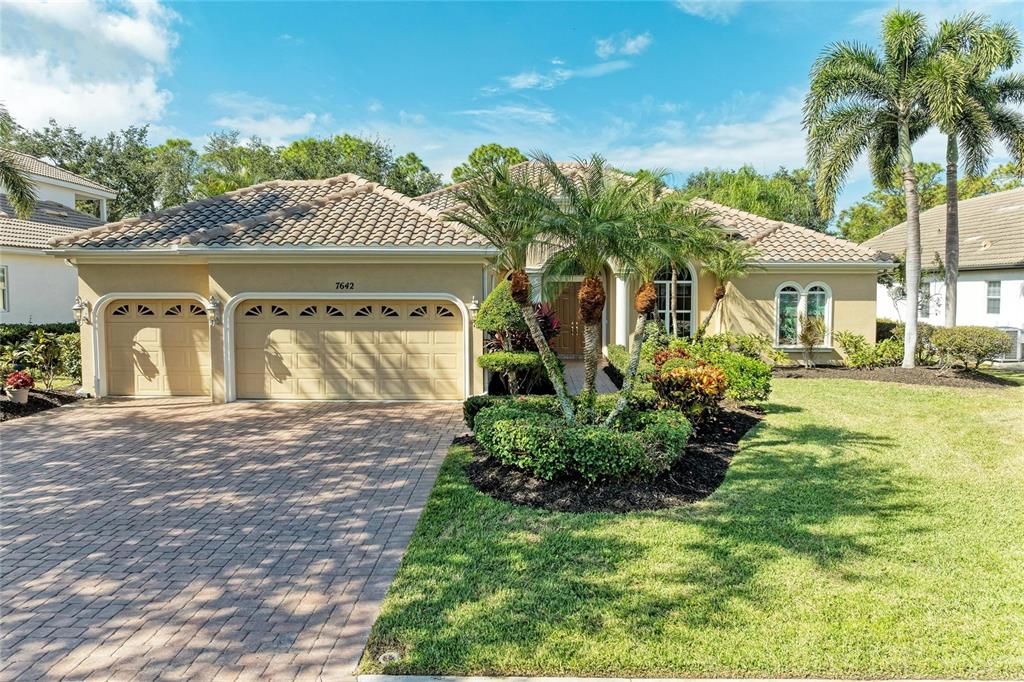 待售: $897,000 (3 贝兹, 3 浴室, 3073 平方英尺)