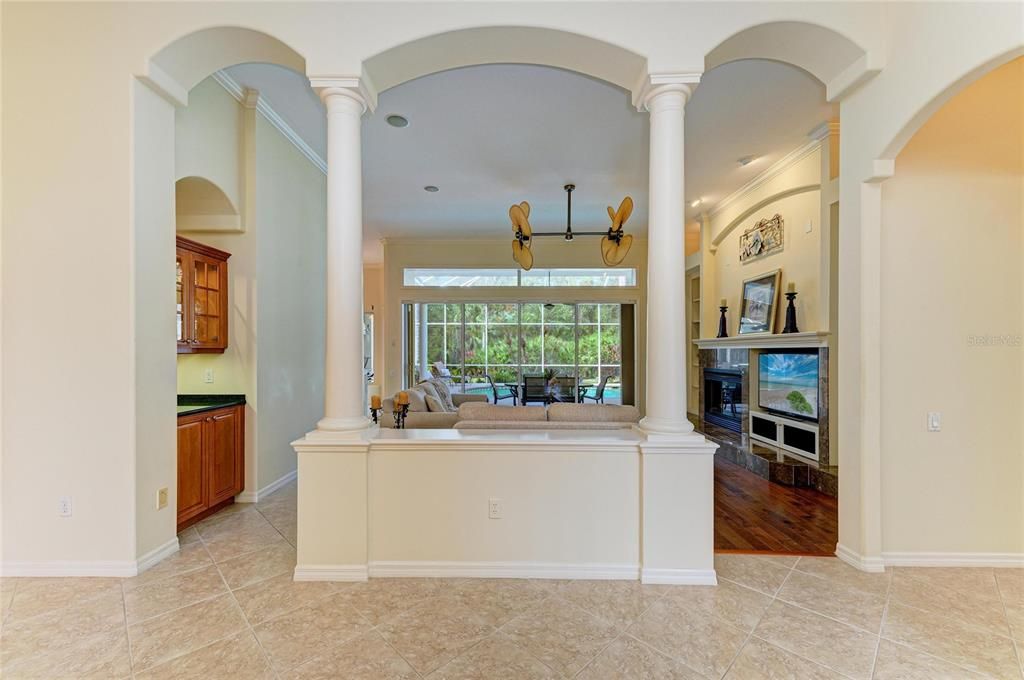 待售: $897,000 (3 贝兹, 3 浴室, 3073 平方英尺)