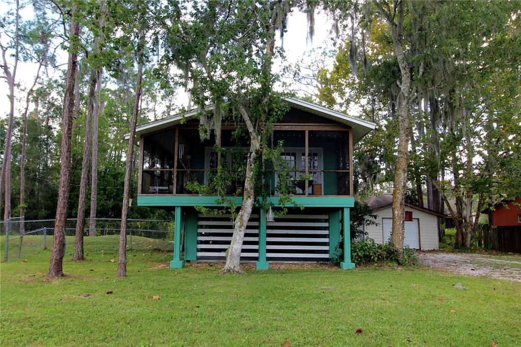 For Sale: $389,000 (1 beds, 1 baths, 750 Square Feet)