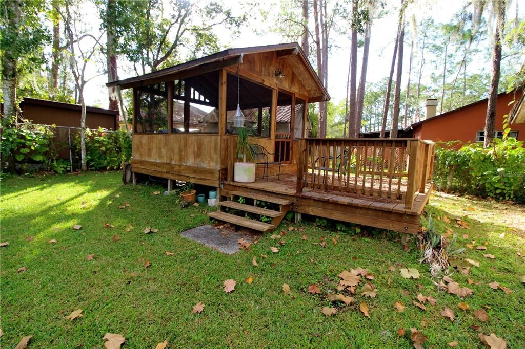 For Sale: $389,000 (1 beds, 1 baths, 750 Square Feet)