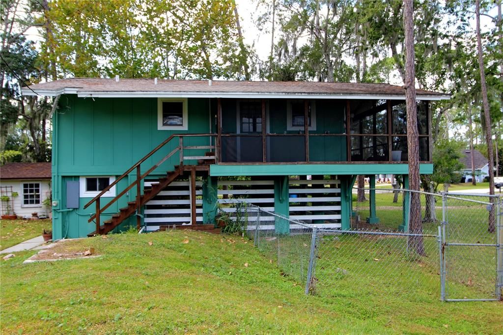 For Sale: $389,000 (1 beds, 1 baths, 750 Square Feet)