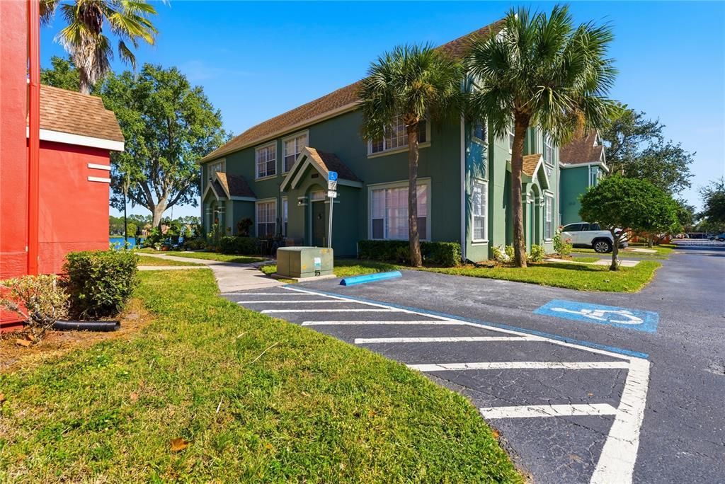 For Sale: $295,000 (3 beds, 2 baths, 1373 Square Feet)