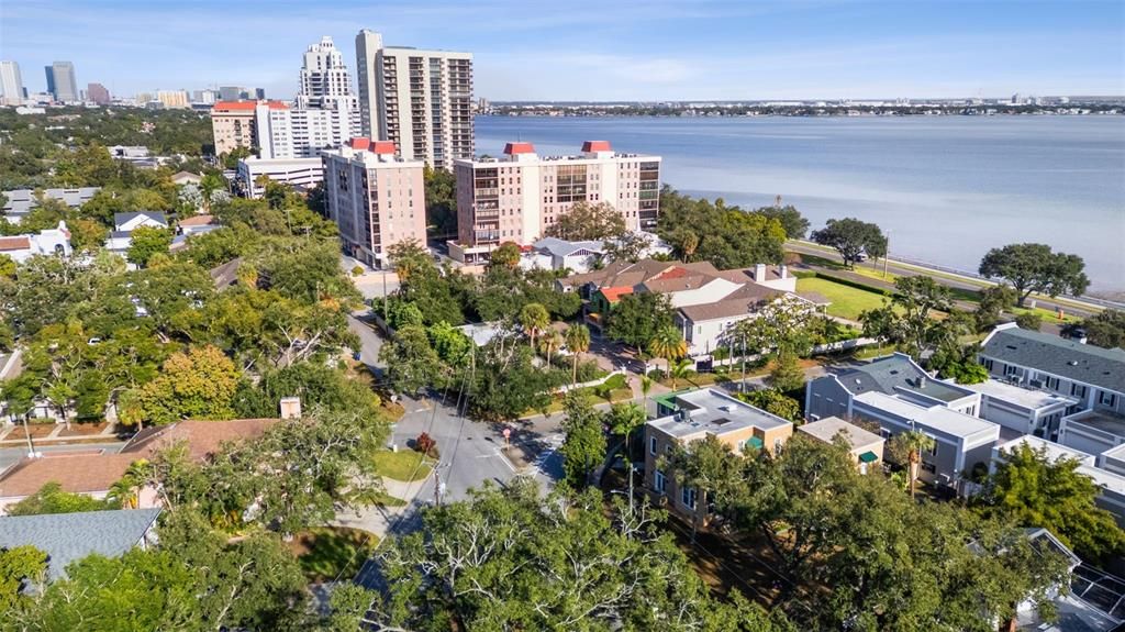 For Sale: $799,000 (0.14 acres)