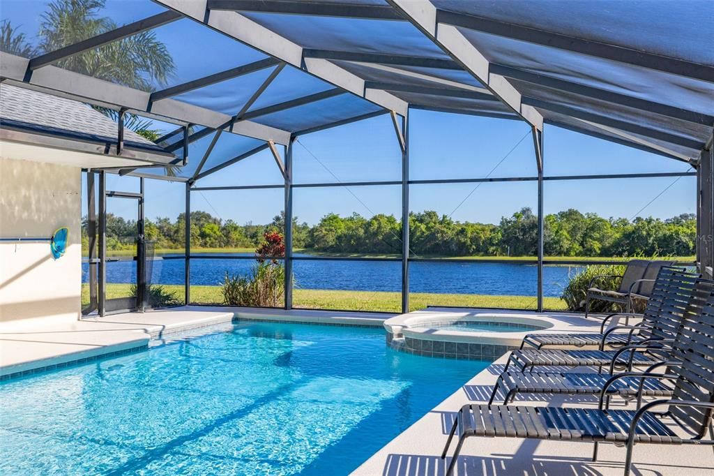 For Sale: $549,999 (5 beds, 4 baths, 2324 Square Feet)