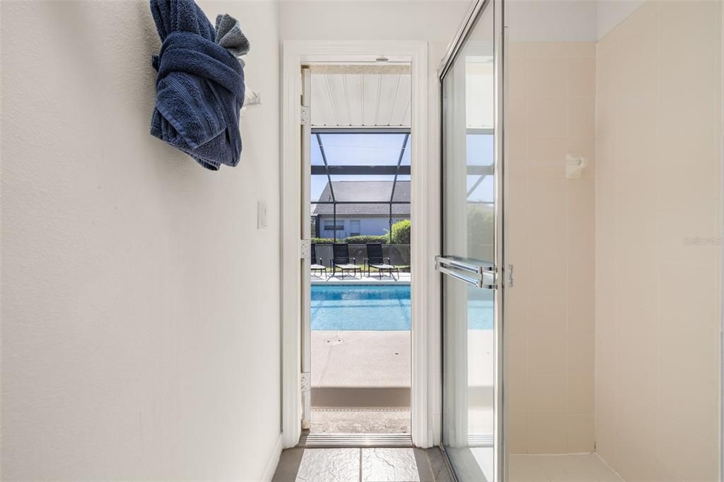 For Sale: $549,999 (5 beds, 4 baths, 2324 Square Feet)