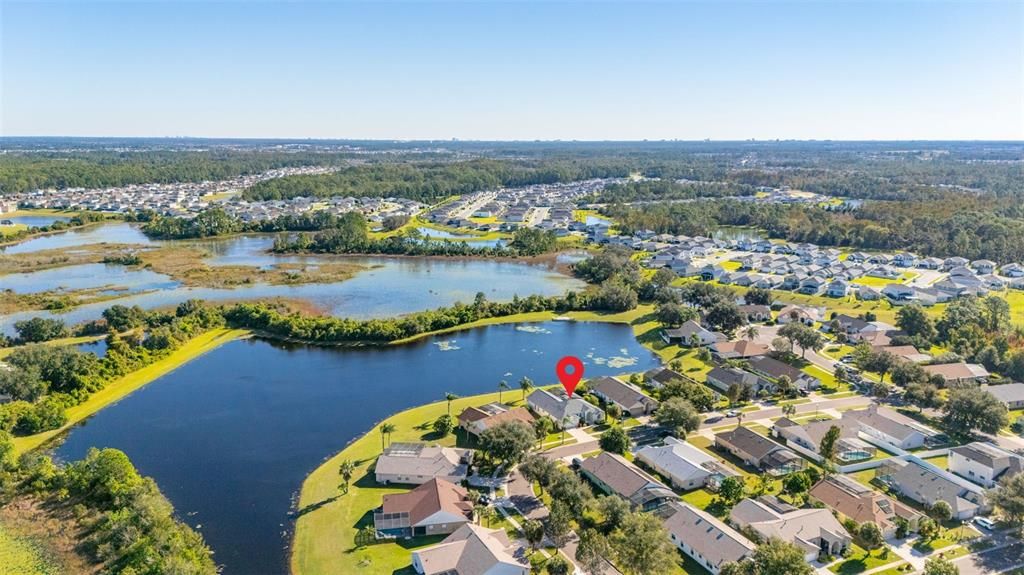 For Sale: $549,999 (5 beds, 4 baths, 2324 Square Feet)