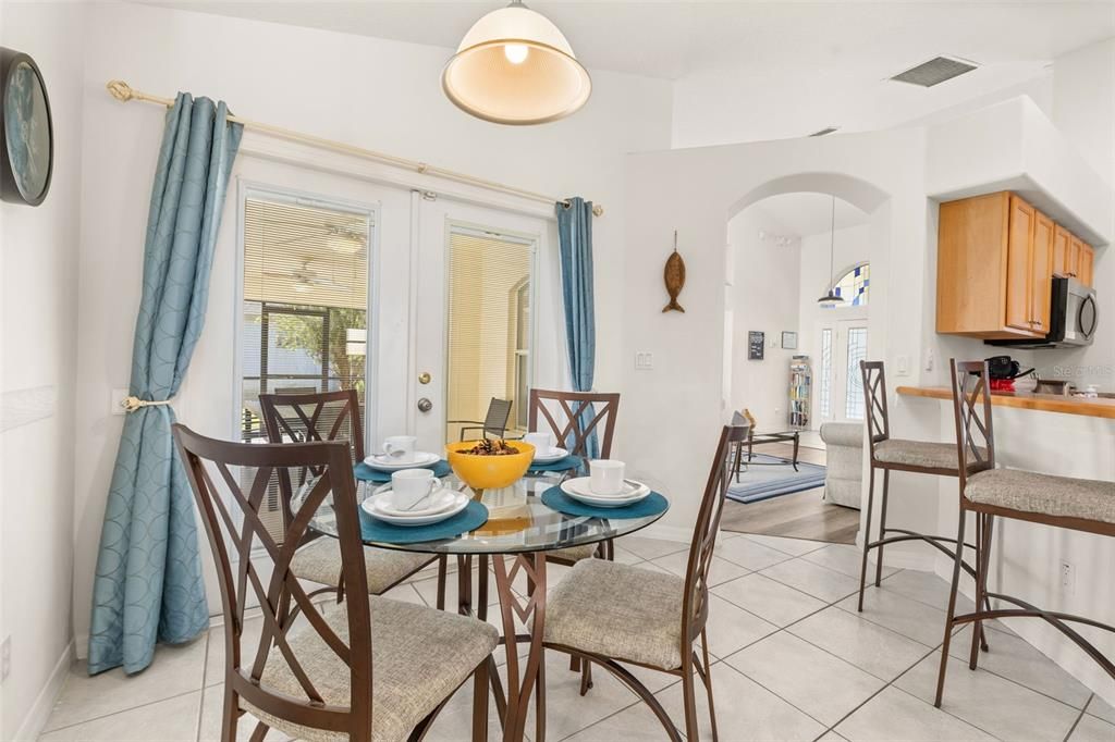 For Sale: $549,999 (5 beds, 4 baths, 2324 Square Feet)