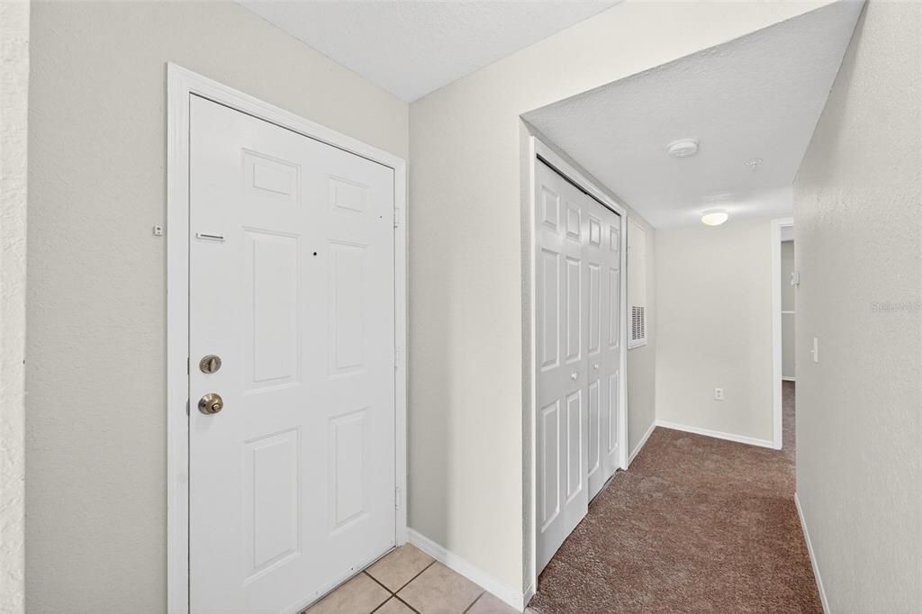 For Sale: $230,000 (2 beds, 2 baths, 1288 Square Feet)