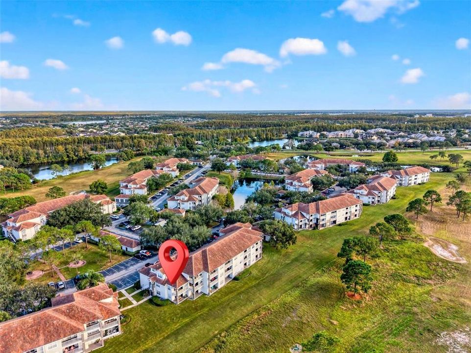 For Sale: $230,000 (2 beds, 2 baths, 1288 Square Feet)