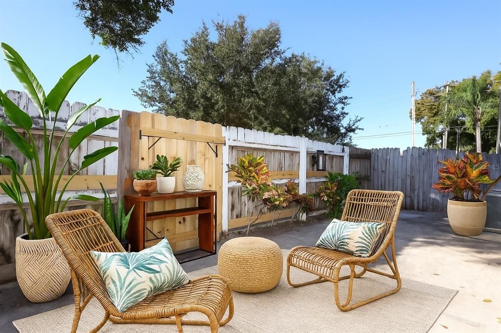 For Sale: $190,000 (3 beds, 2 baths, 1200 Square Feet)