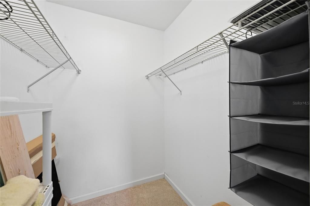 Active With Contract: $579,000 (2 beds, 2 baths, 1093 Square Feet)