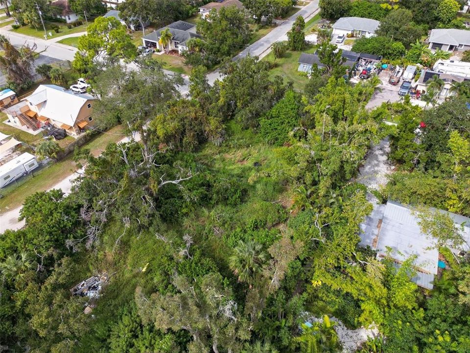 Под контрактом: $169,000 (0.53 acres)