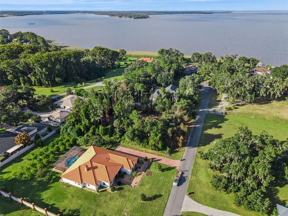 На продажу: $100,000 (0.87 acres)