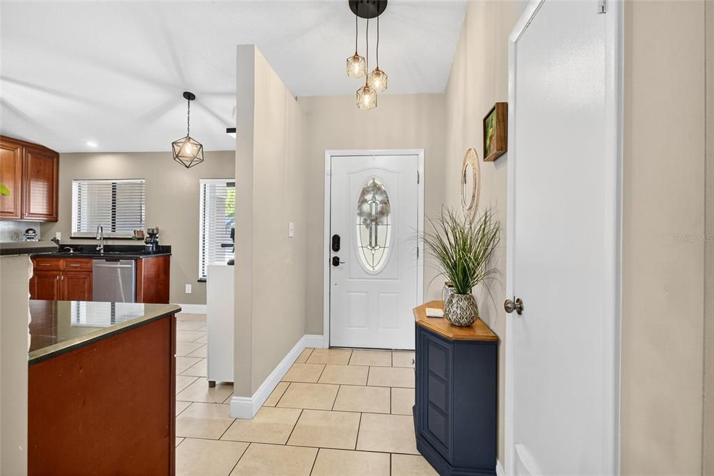 Active With Contract: $399,000 (3 beds, 2 baths, 1493 Square Feet)