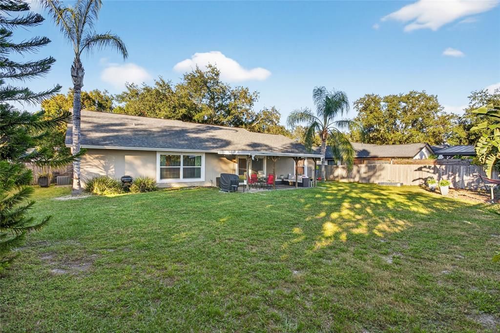 Active With Contract: $399,000 (3 beds, 2 baths, 1493 Square Feet)