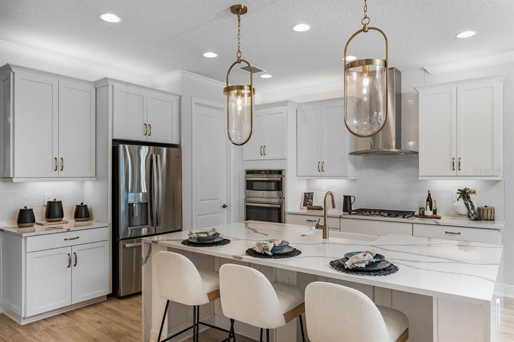 На продажу: $560,265 (3 спален, 2 ванн, 2336 Квадратных фут)