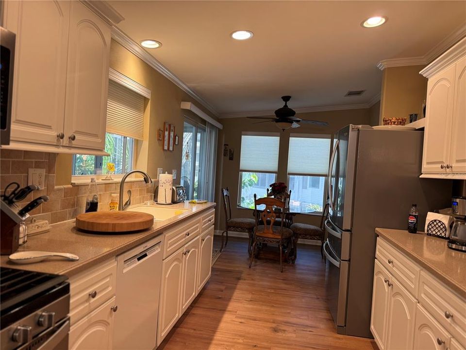 En Venta: $290,000 (3 camas, 2 baños, 1540 Pies cuadrados)