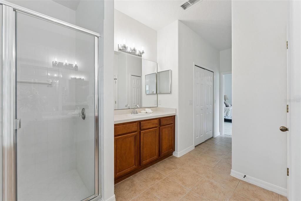 待售: $599,900 (4 贝兹, 3 浴室, 2512 平方英尺)